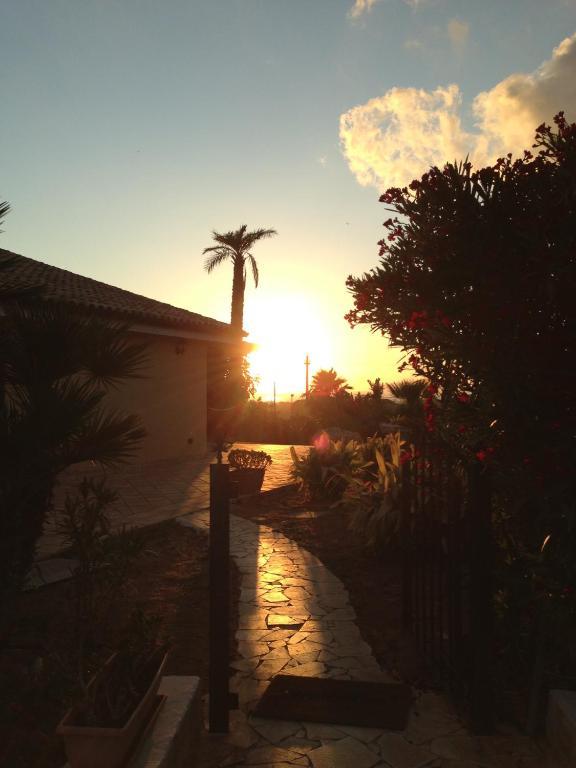 Villa Carlo Resort Marsala Exterior photo